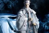 逍遥游带哪个手？选择哪个角色更合适？