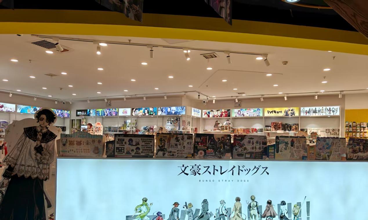 首家京东自营外卖门店开业；小宇宙回应多名高管离职；国产新能源车保值率排名发布：SU7 第一  第12张