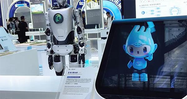 像航科技亮相 WAIC 2025，新一代多模态智能体引领交互革新  第5张