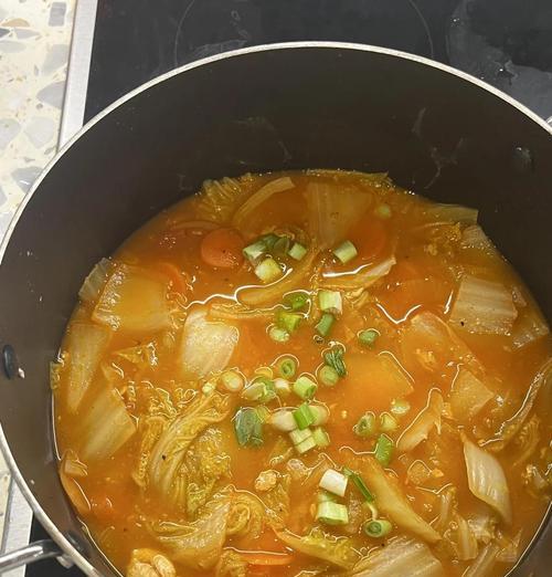 美味又健康的番茄蔬菜汤做法大公开（以龙族幻想蔬菜汤为灵感）  第1张